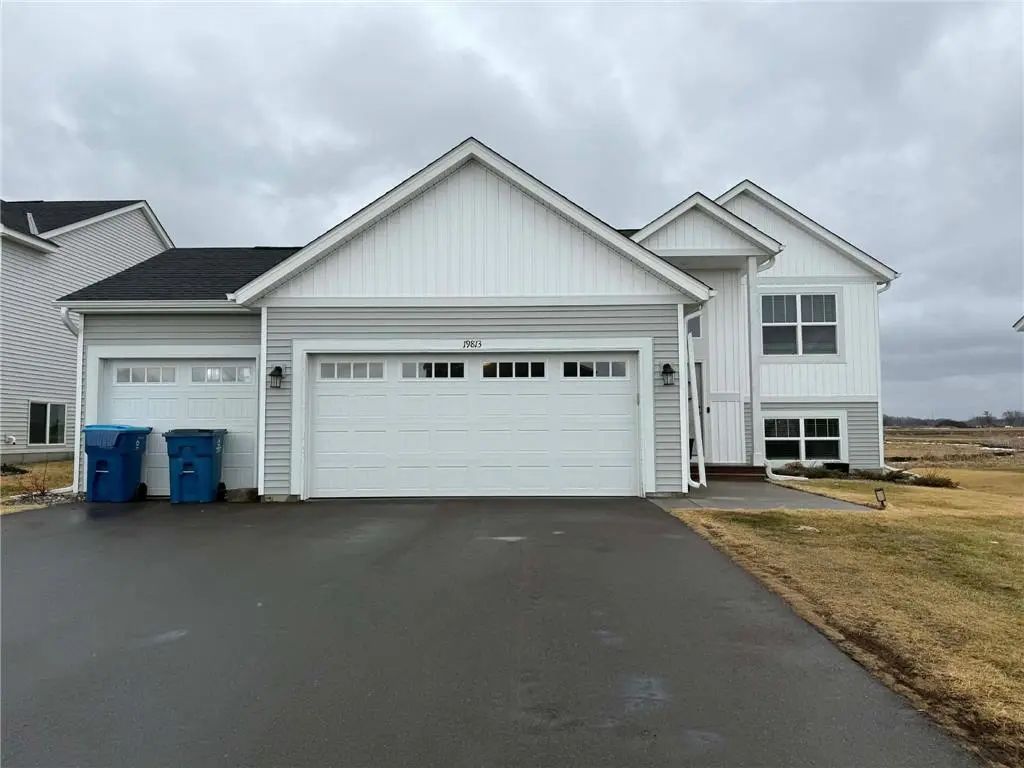 19813 English Avenue N, Forest Lake