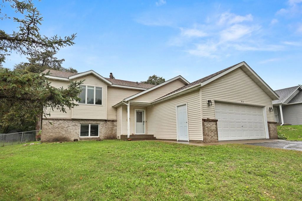 813 7th Avenue N, Sauk Rapids