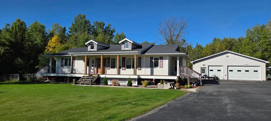 4189 Highway 11, International Falls