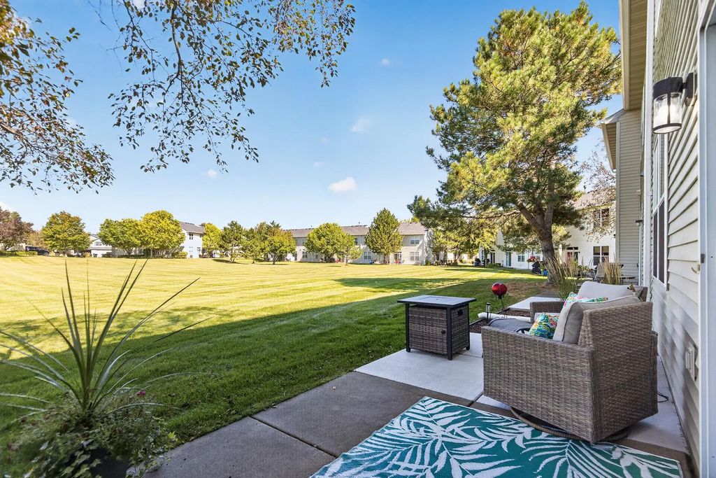 16652 89th Place N, Maple Grove