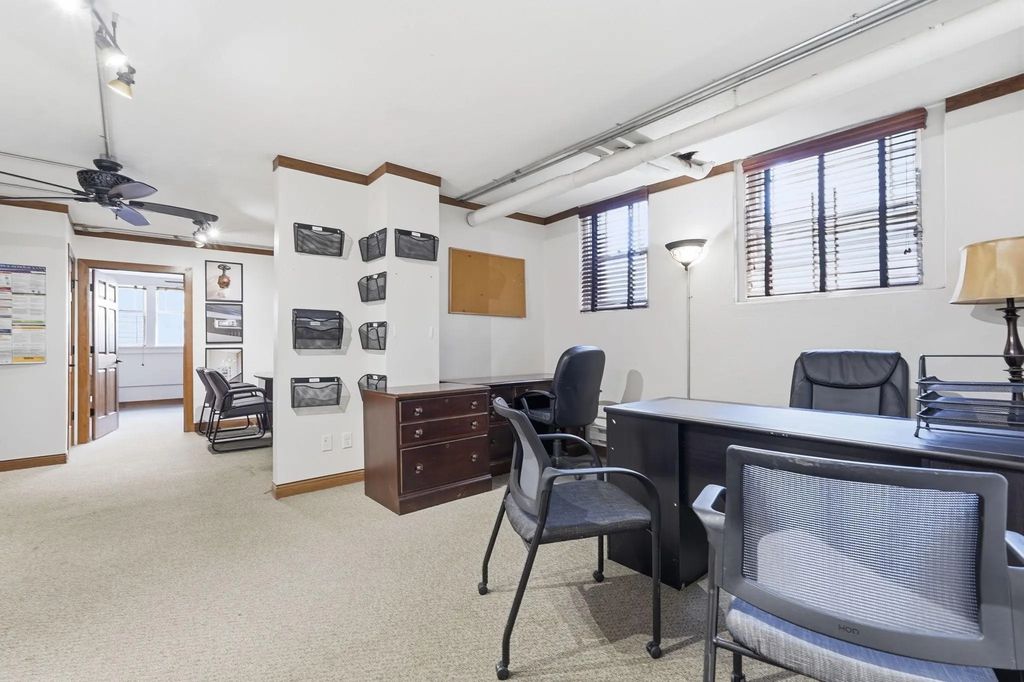 2545 Garfield Avenue 101, Minneapolis