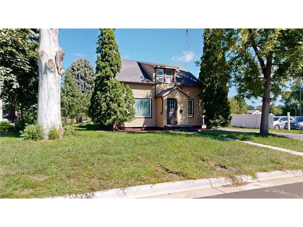 447 E Schlieman Avenue Rental, Appleton