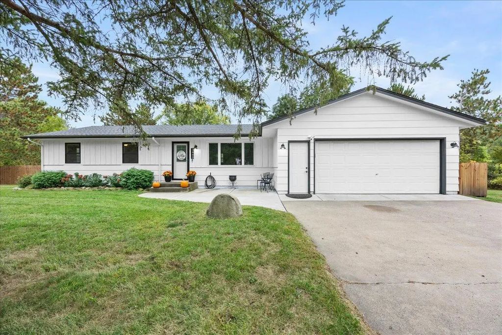 3660 173rd Lane Nw, Andover