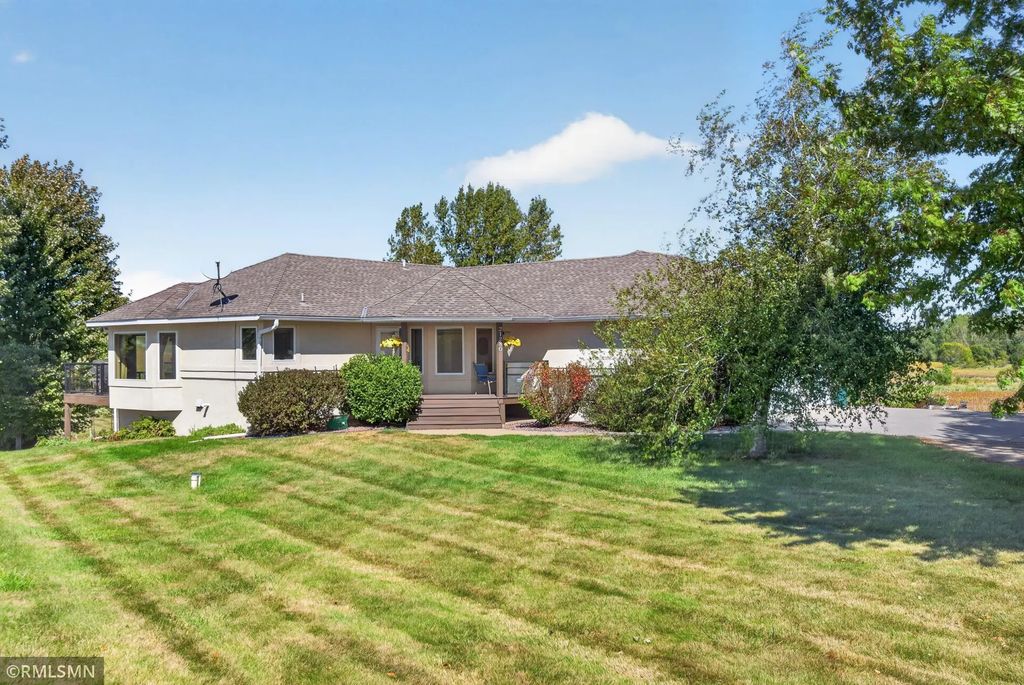 21280 93rd Avenue N, Corcoran