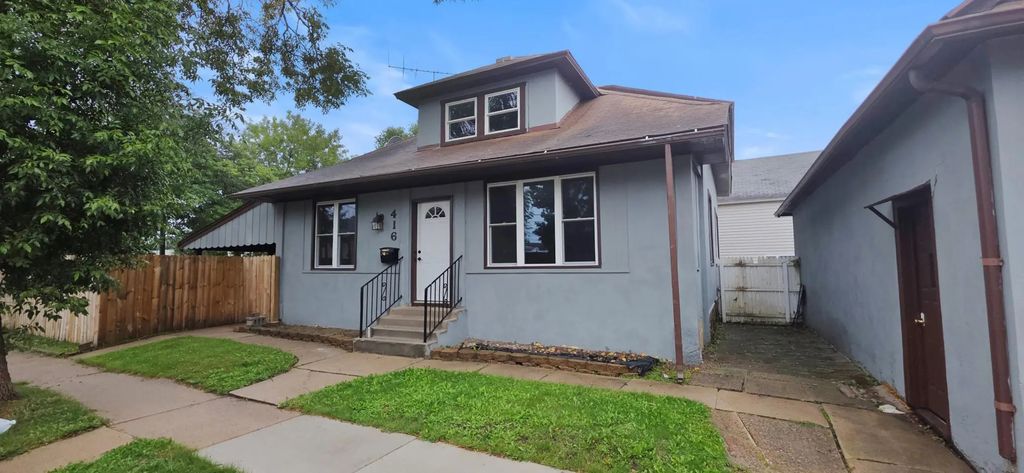 416 4th Avenue Sw, Chisholm