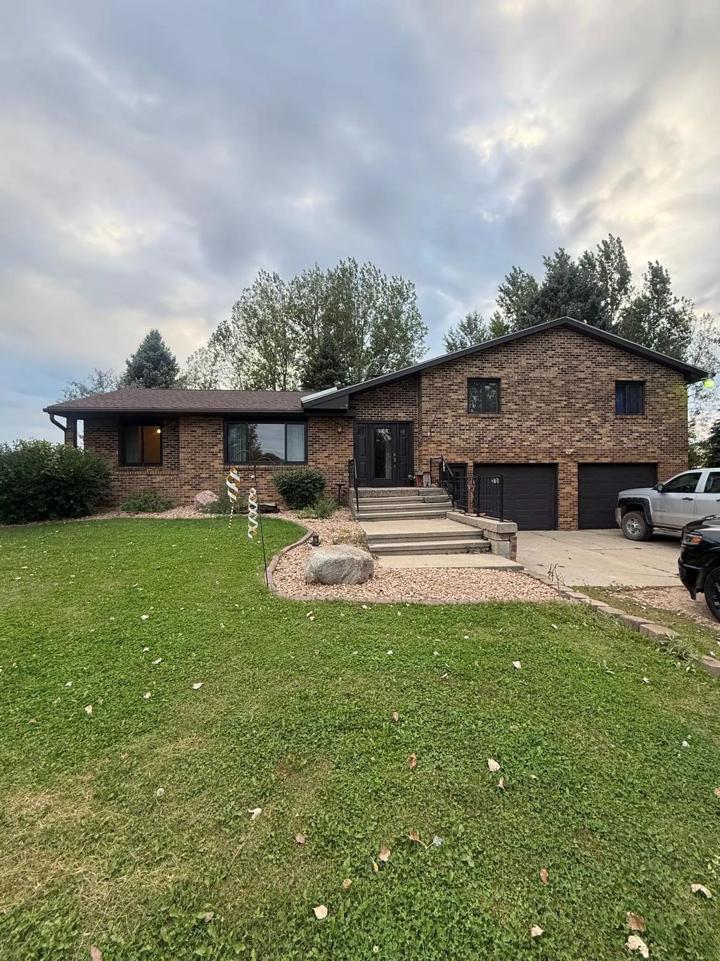 58533 243rd Street, Litchfield