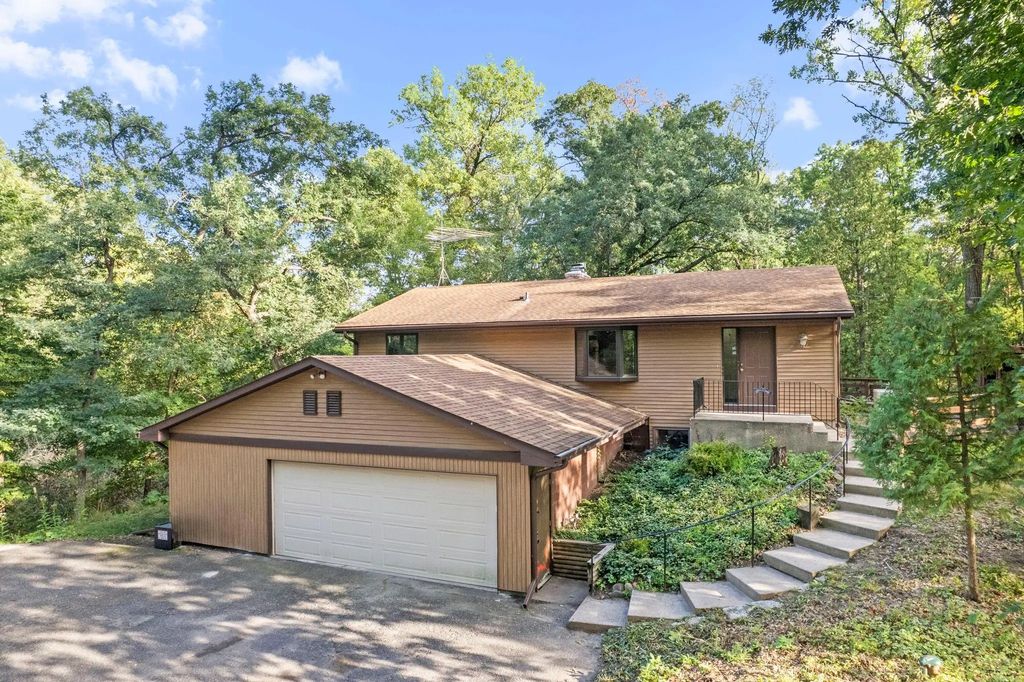 9432 Old Concord Boulevard, Inver Grove Heights