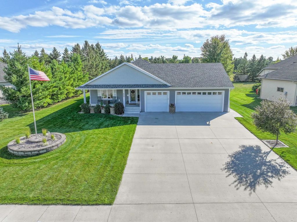 620 Anderson Way, Alexandria