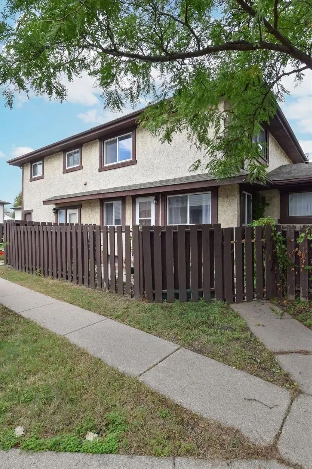 6410 83rd Court N, Brooklyn Park