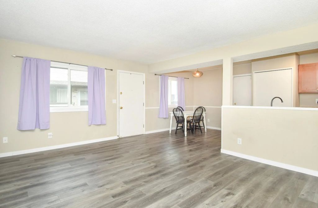6410 83rd Court N, Brooklyn Park