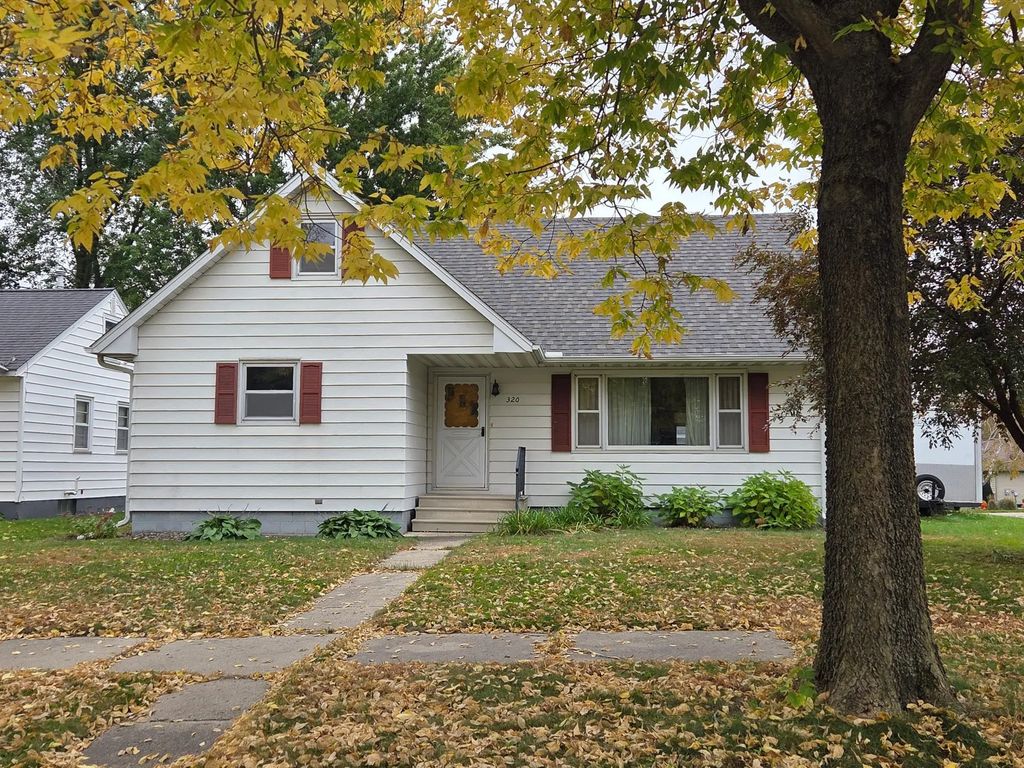 320 2nd Street Nw, New Richland