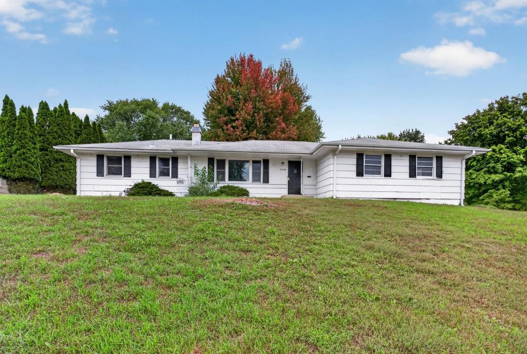 3500 W 89th Street, Bloomington