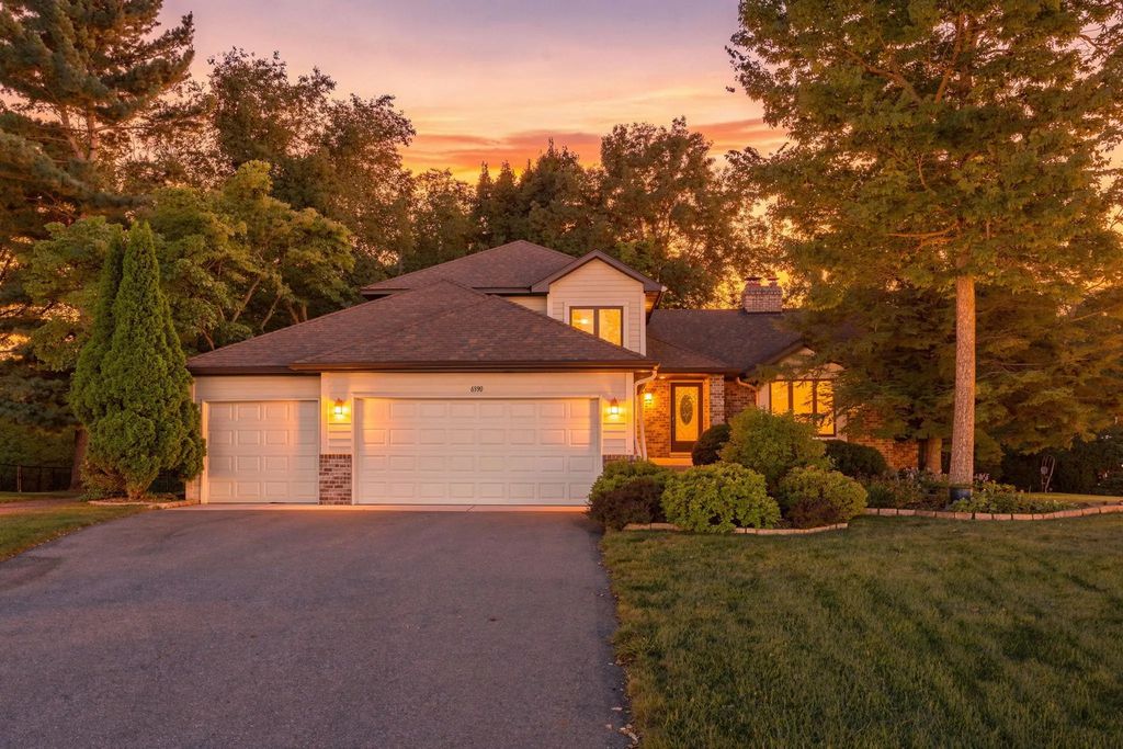 6390 Fawn Lane, Lino Lakes