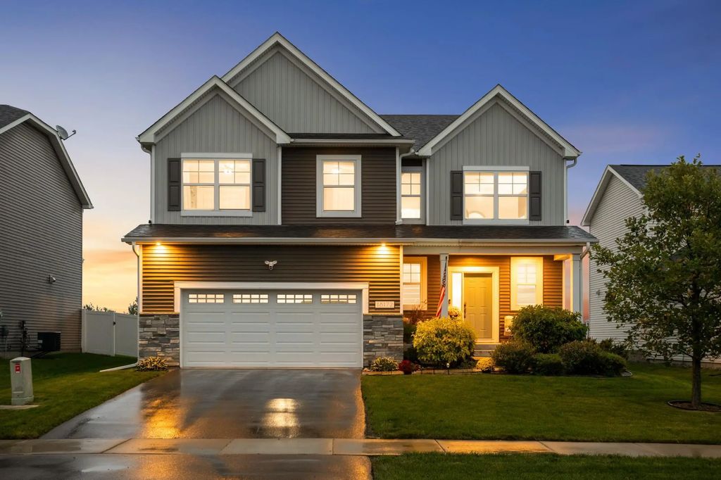18172 Glanshaw Avenue, Lakeville