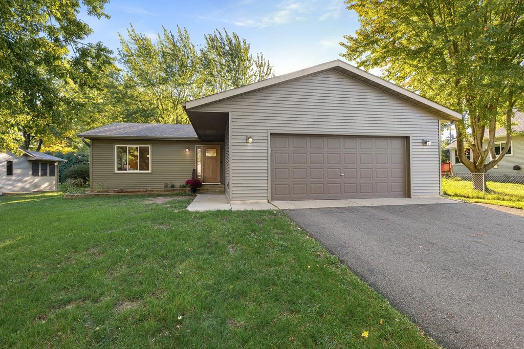 517 8th Avenue N, Sauk Rapids