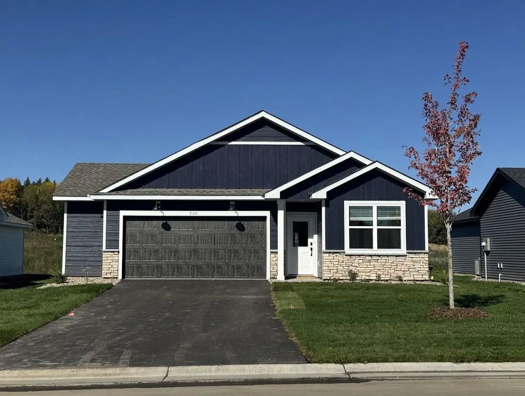 750 Vista Court, Hanover