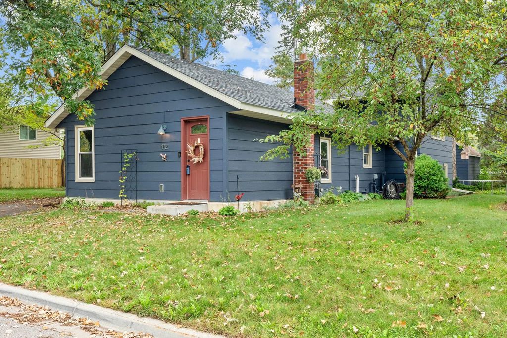 412 Garfield Avenue, Champlin