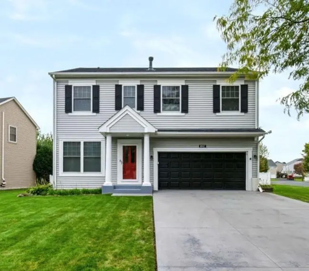 8547 Kirkwood Lane N, Maple Grove