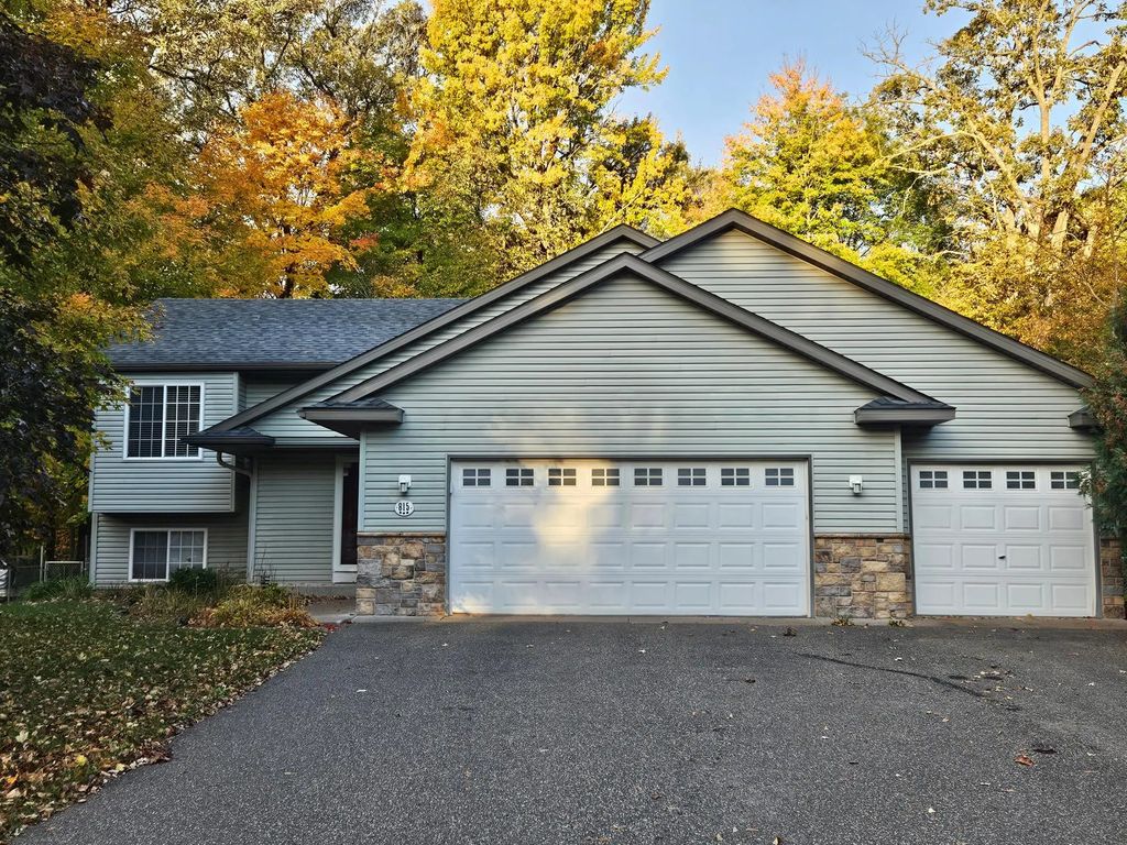 815 Colby Street, Taylors Falls