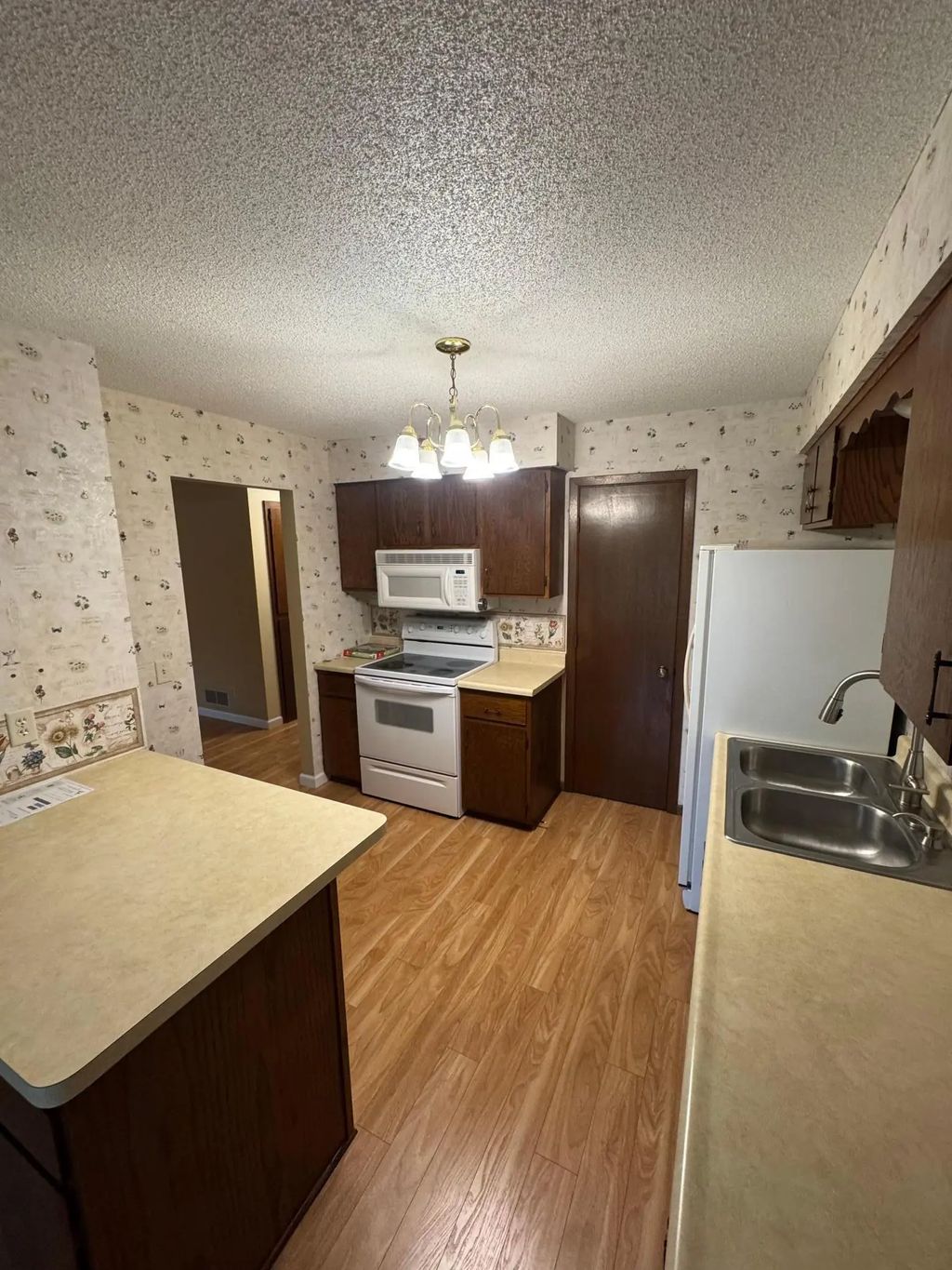 1890 Fox Ridge Drive B, West Saint Paul