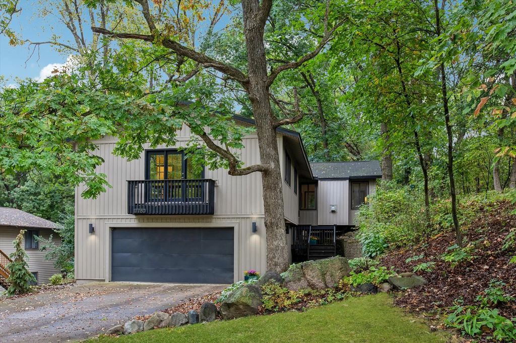 17780 Jamaica Circle, Lakeville