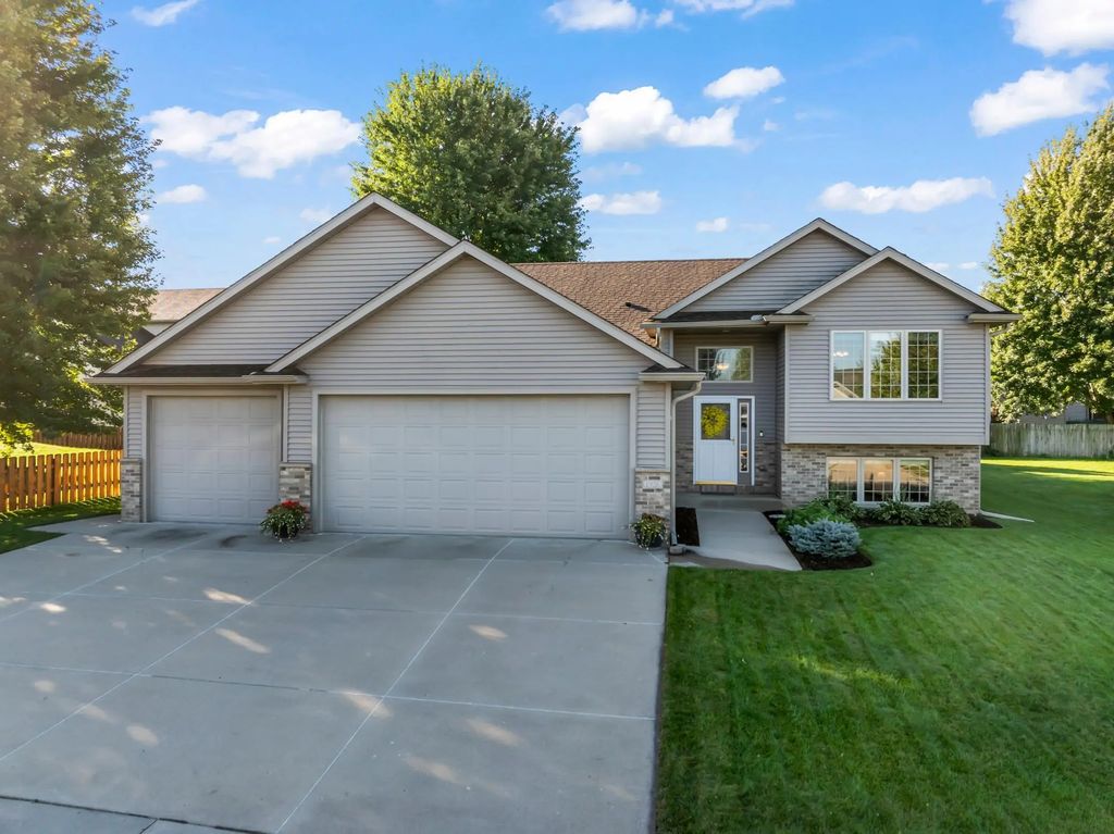1926 Hart Drive Sw, Rochester