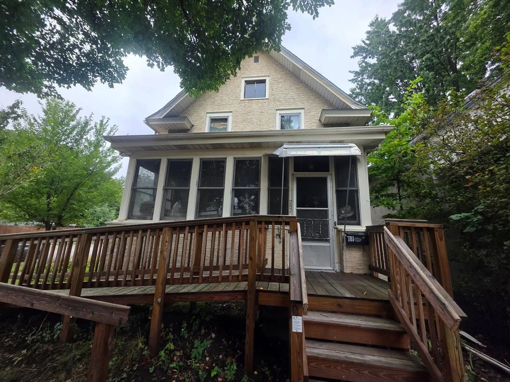 781 Lawson Avenue E, Saint Paul