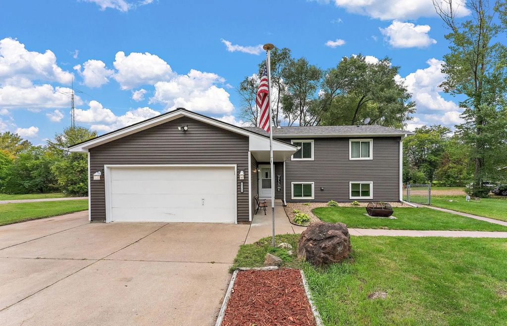 25300 Itasca Avenue, Forest Lake