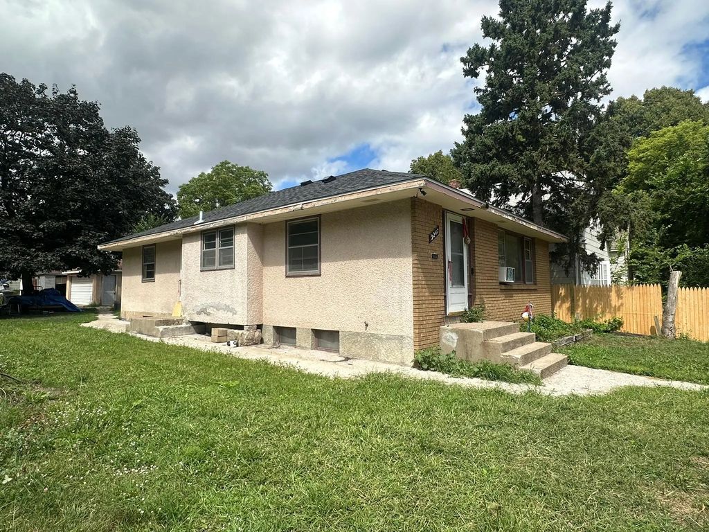 3247 Logan Avenue N, Minneapolis