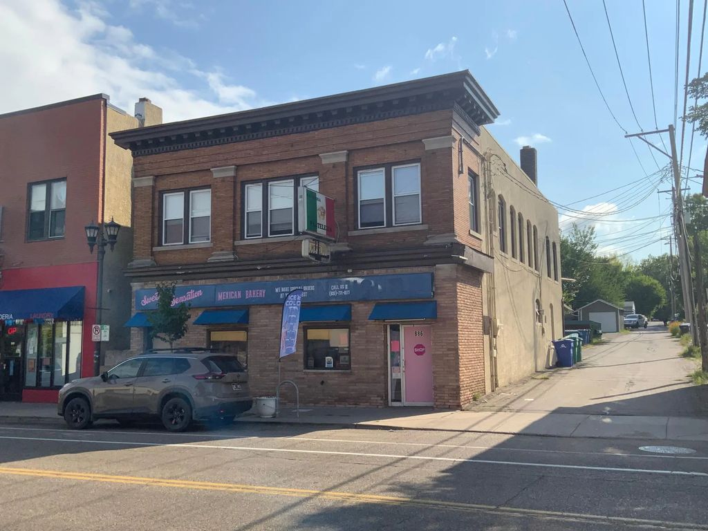 886 Payne Avenue, Saint Paul