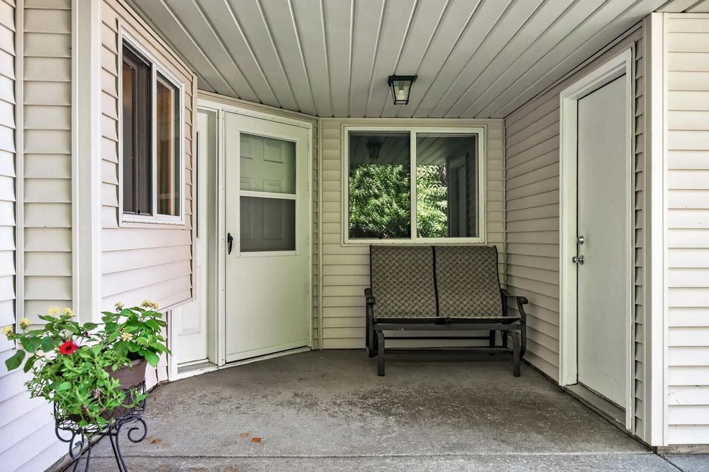 8709 Norway Street Nw, Coon Rapids