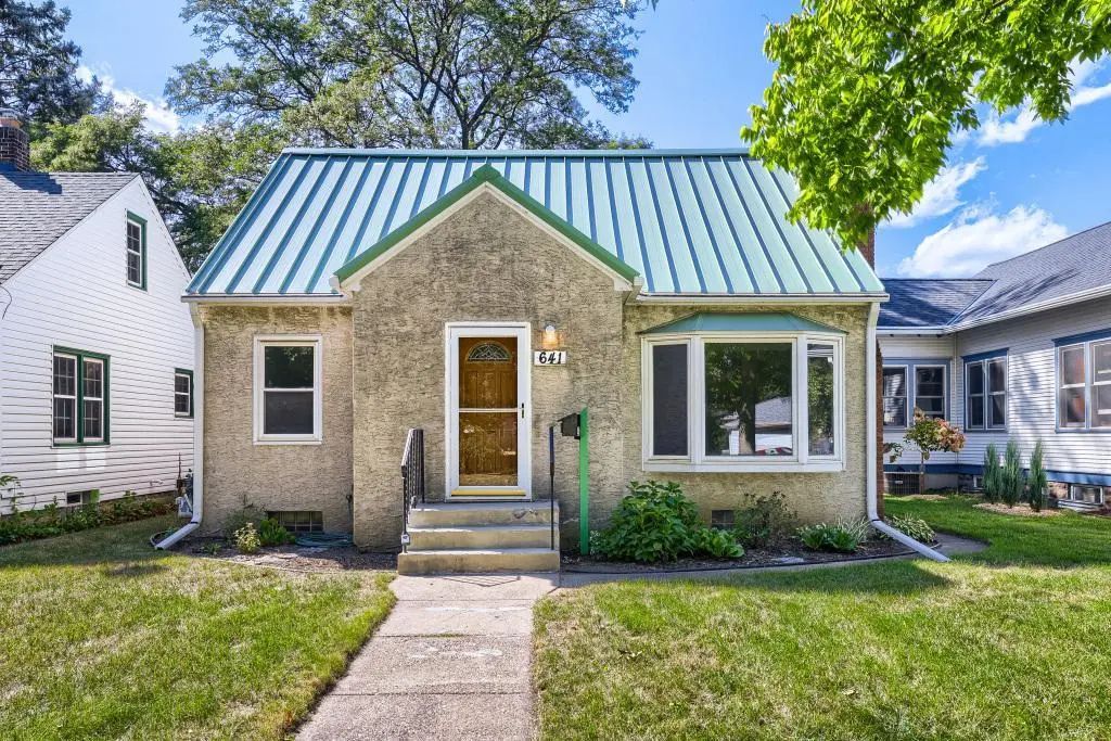 641 8th Avenue N, South Saint Paul