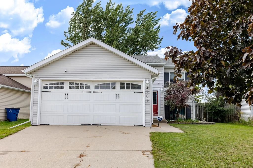 2909 29th Avenue Circle S, Moorhead