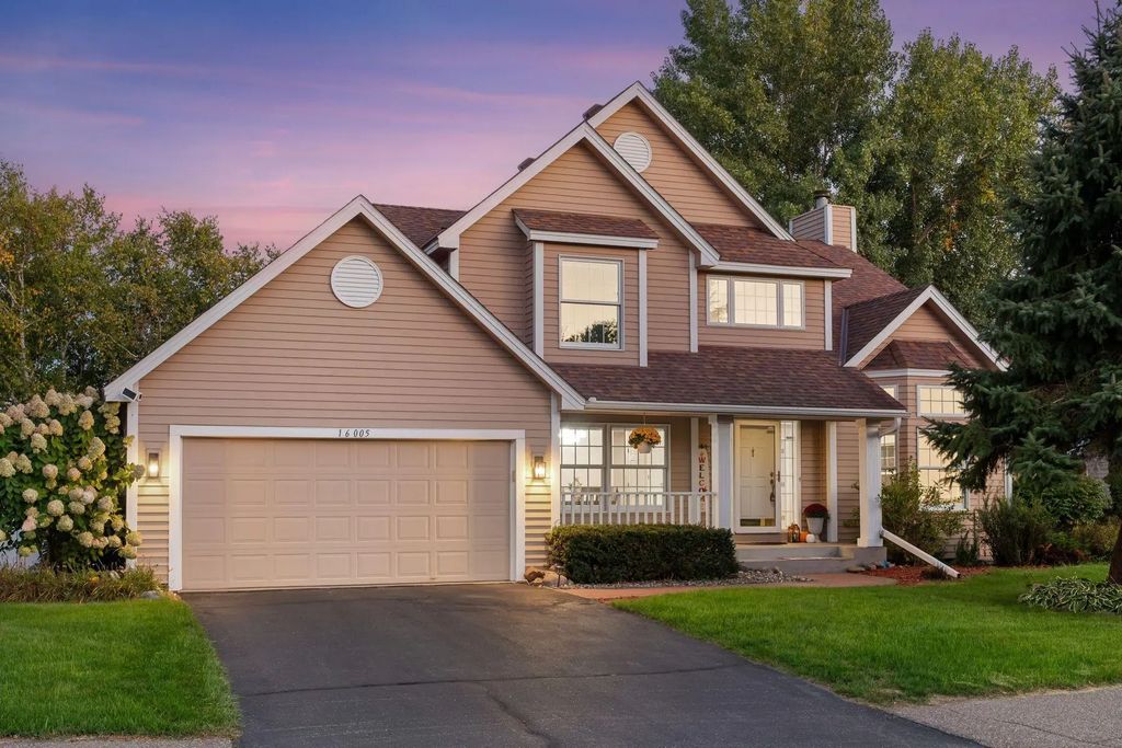 16005 22nd Avenue N, Plymouth
