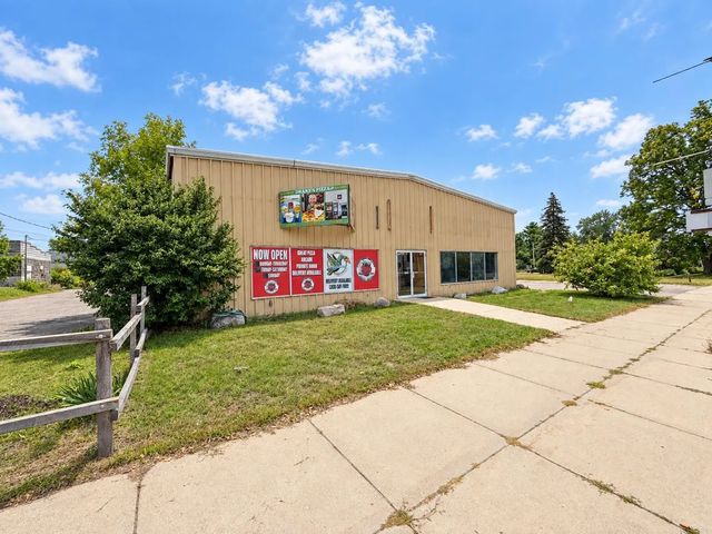 309 Barclay Avenue, Pine River