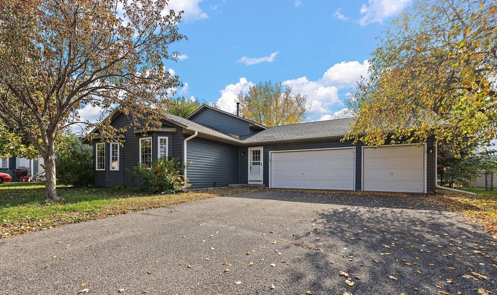 1017 Scott Lane, Belle Plaine