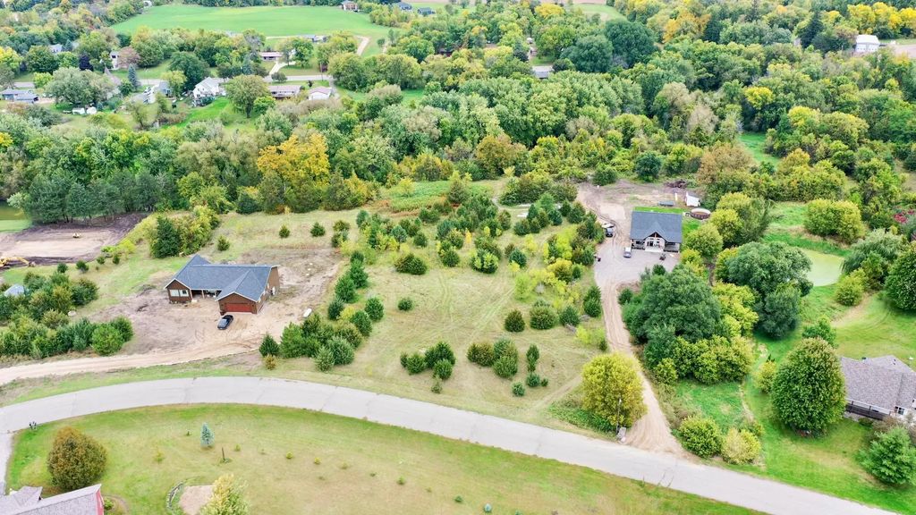 31033 724th Avenue, Dassel