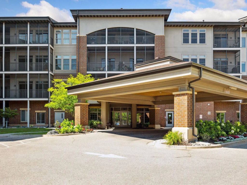 7100 Metro Boulevard 104, Edina