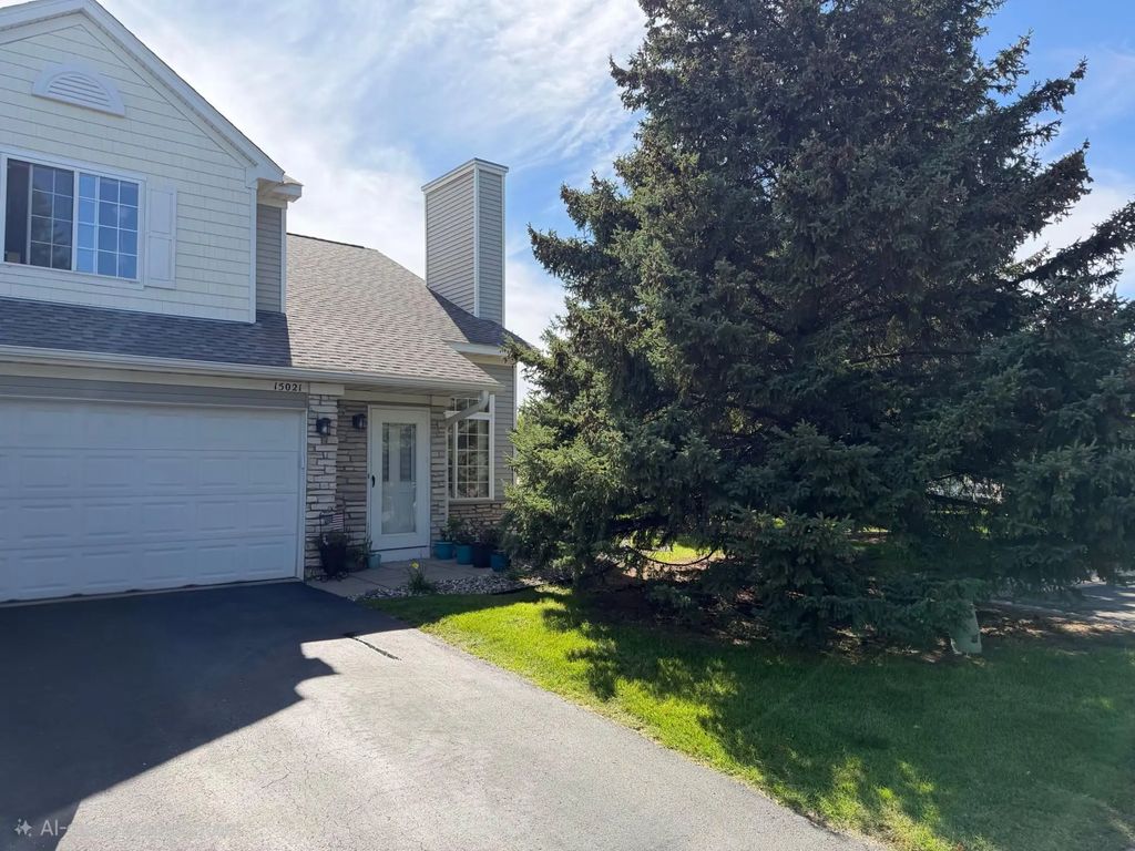 15021 Dunwood Trail 48, Apple Valley