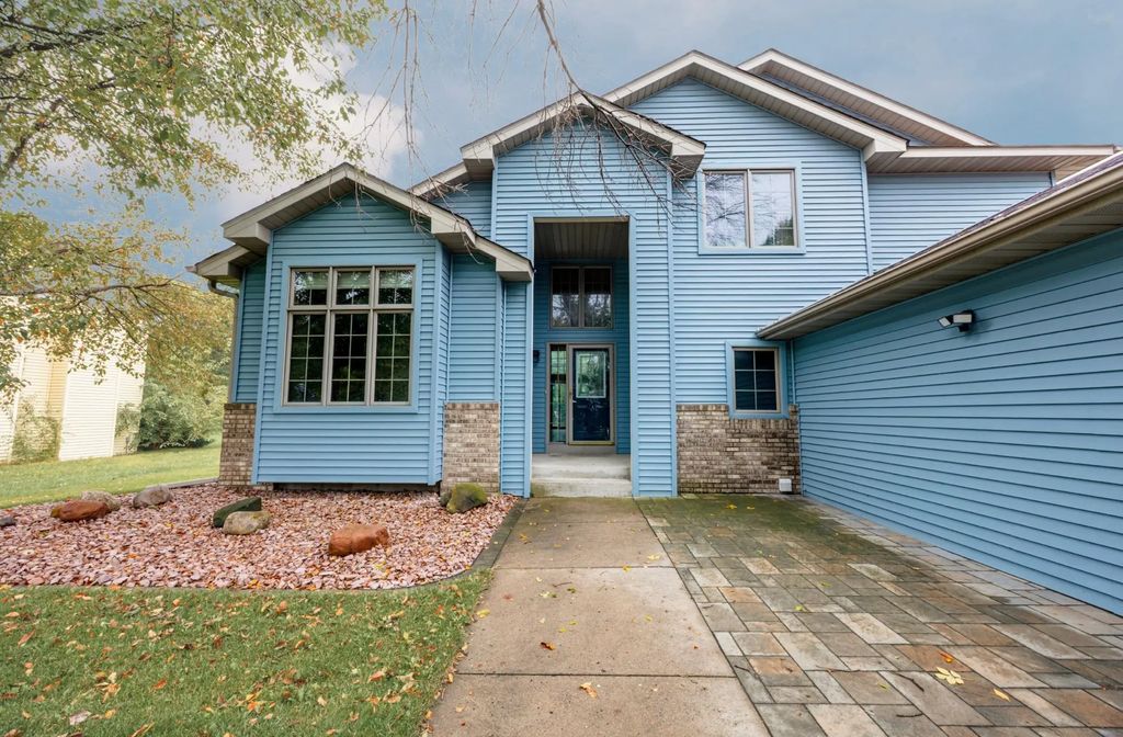 3509 91st Crescent N, Brooklyn Park