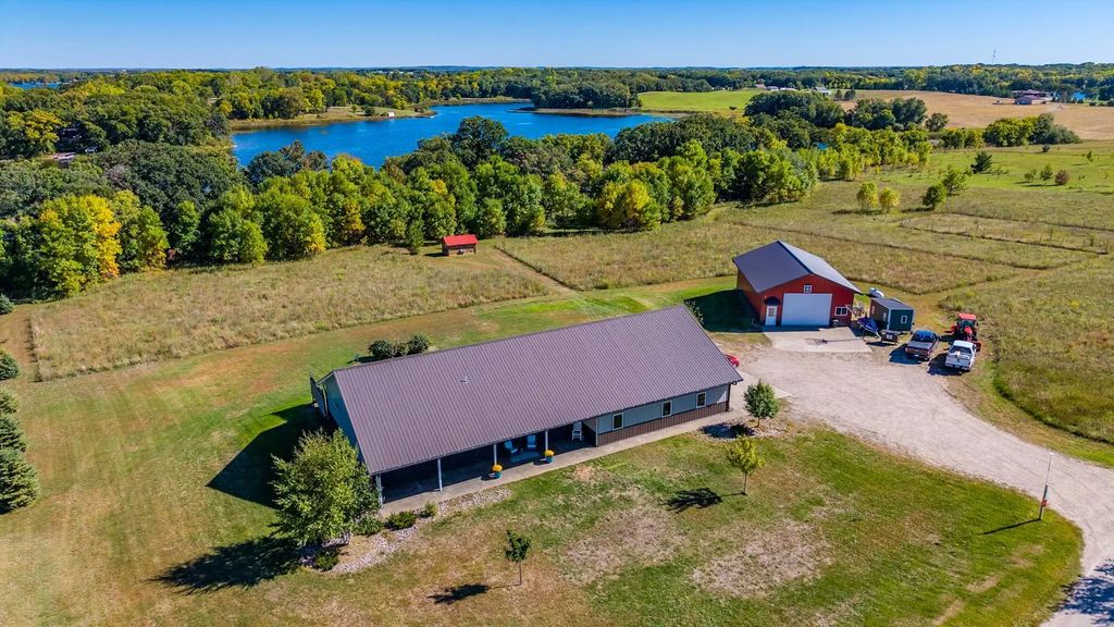 13589 Roering Way, Lake Park