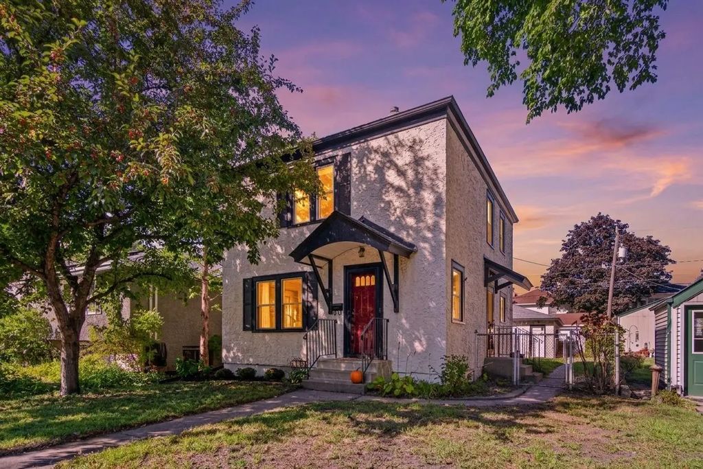 2171 Juno Avenue, Saint Paul