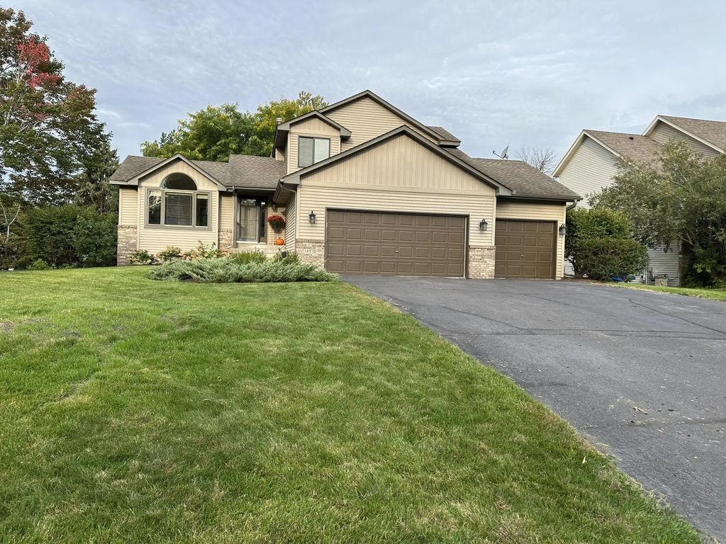 14930 Waco Street Nw, Ramsey
