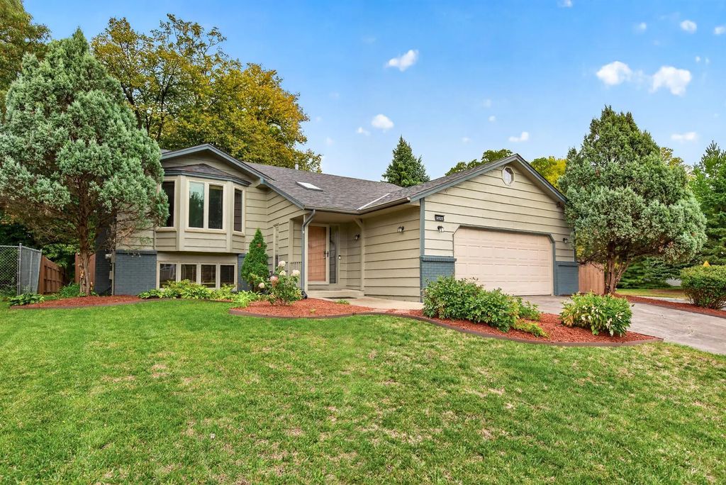 4920 W 145th Street, Savage