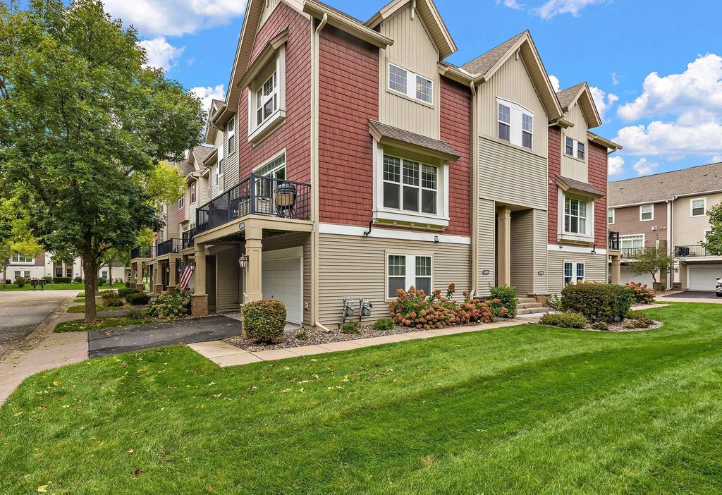 3580 Hazel Trail D, Woodbury