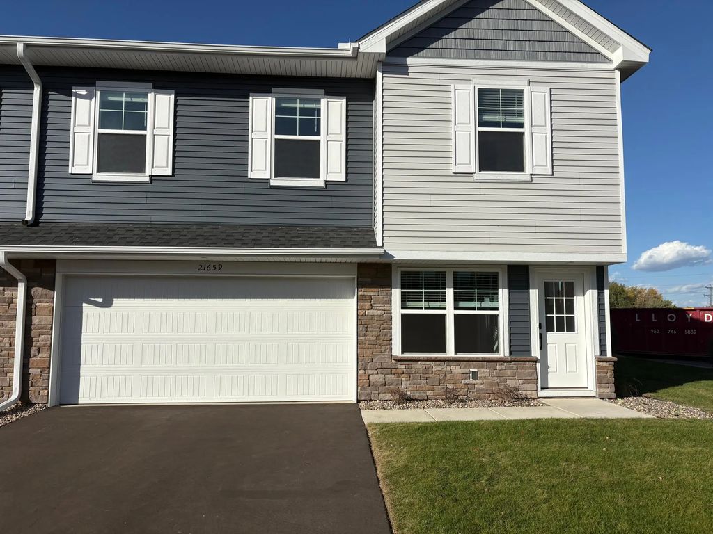 21659 Magnolia Way, Farmington