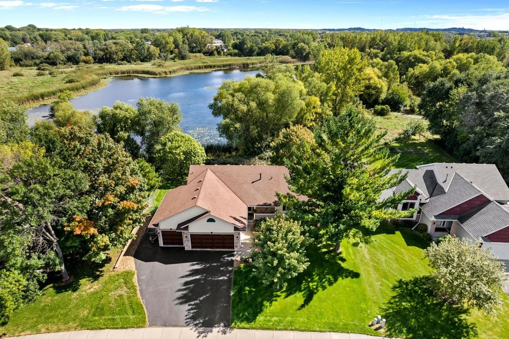 2960 Rice Creek Parkway Ne, Blaine