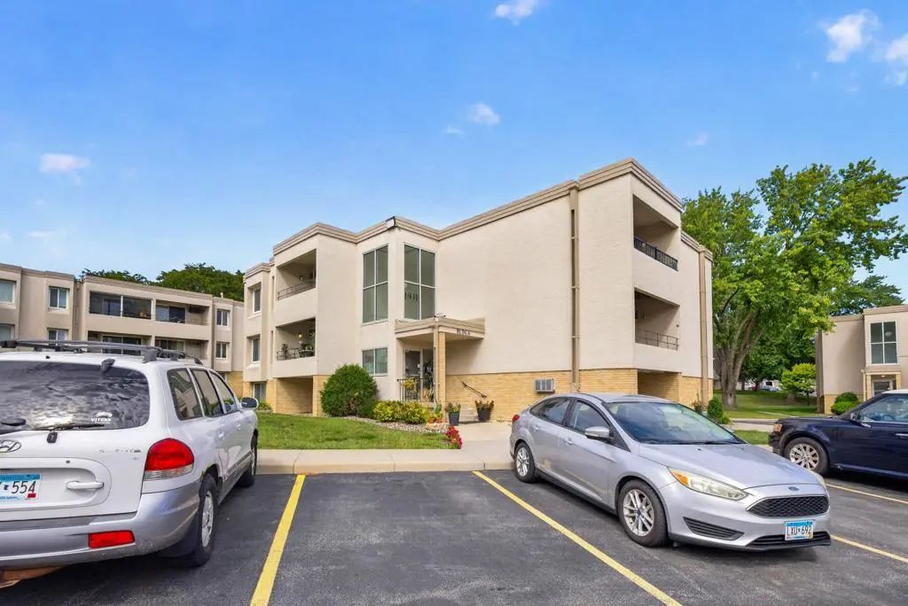 1931 Viking Drive Nw 21, Rochester