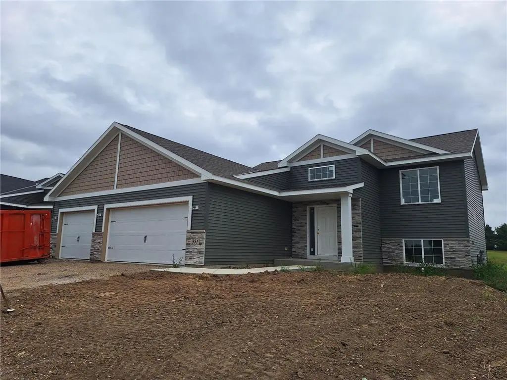 581 Sienna Drive, Watertown