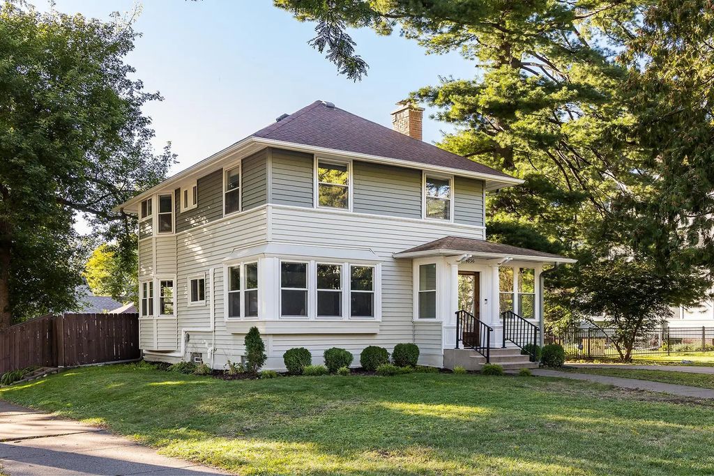 4856 Dupont Avenue S, Minneapolis